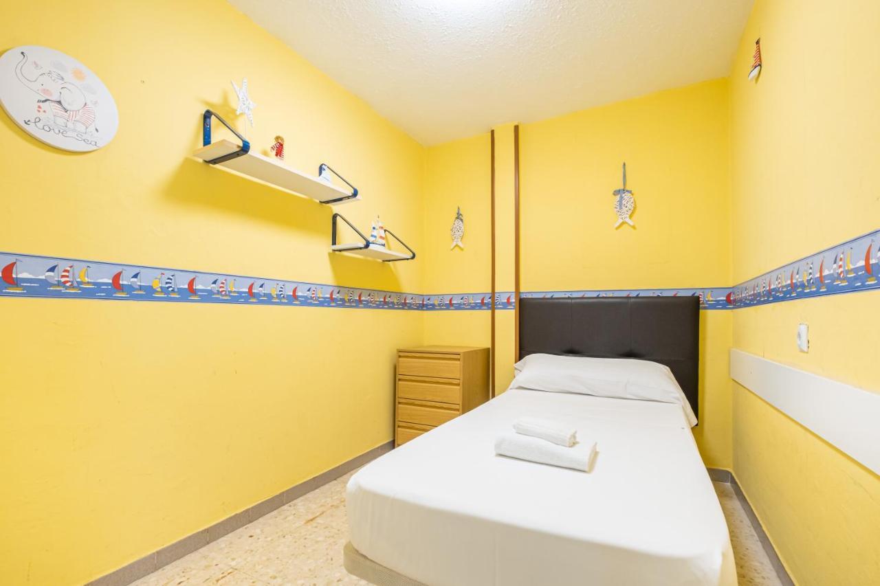 Lux Center 5-D Apartment Бенидорм Екстериор снимка