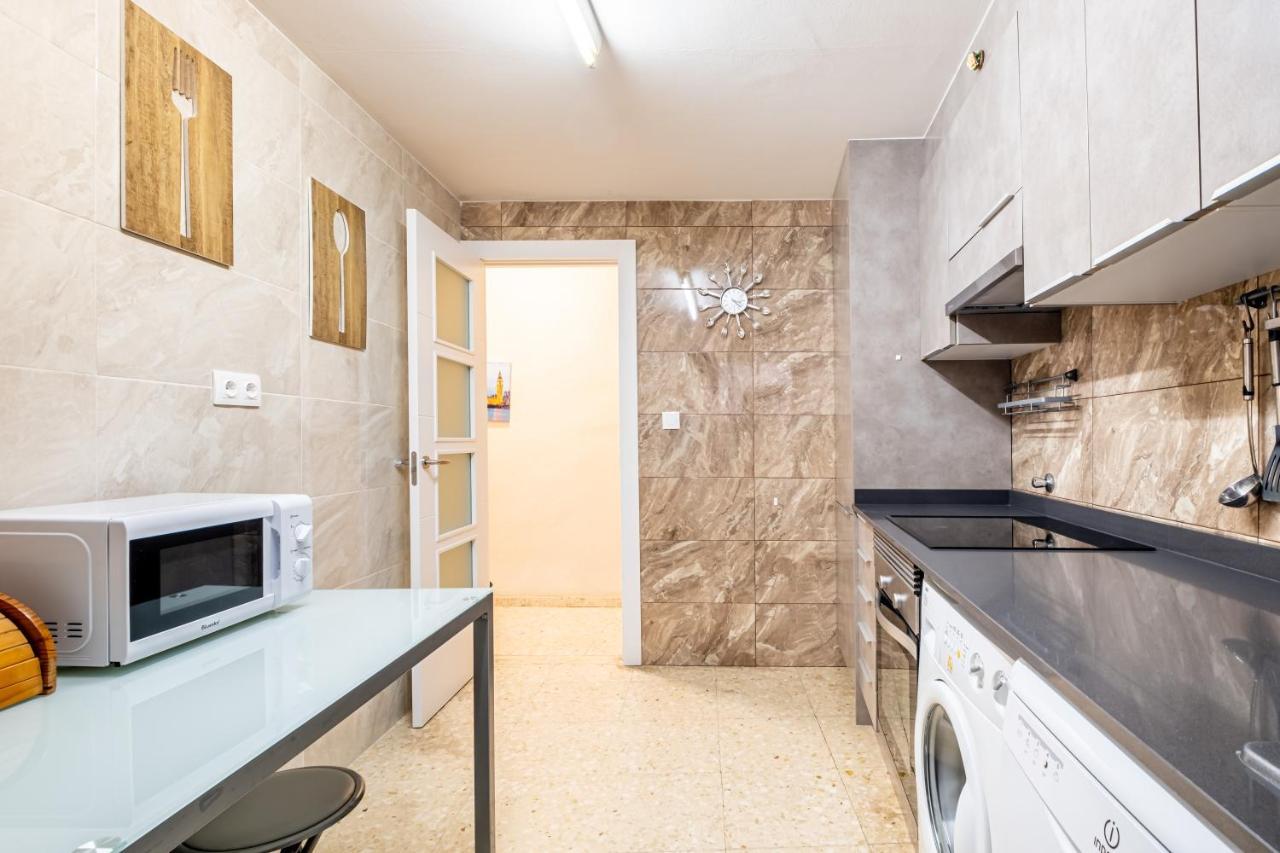 Lux Center 5-D Apartment Бенидорм Екстериор снимка